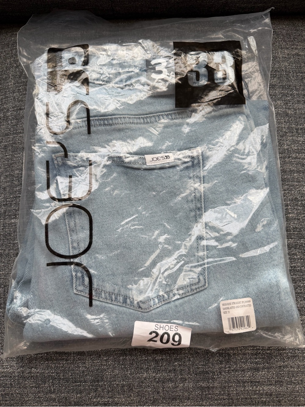 NWT Joe's Jeans Light Wash Jeans High Rise Straight Leg Relaxed Denim Size 33.